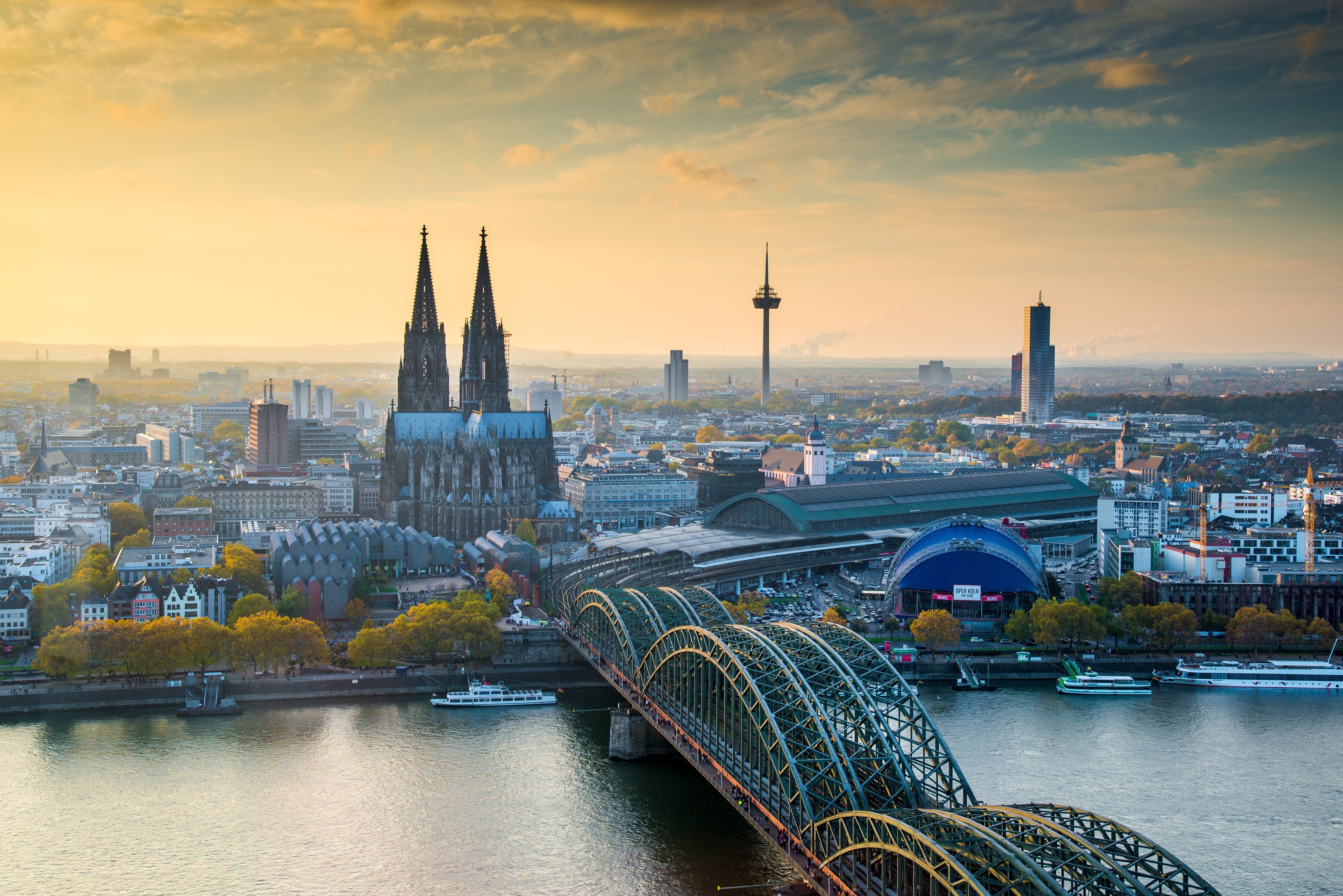 cologne_72987644