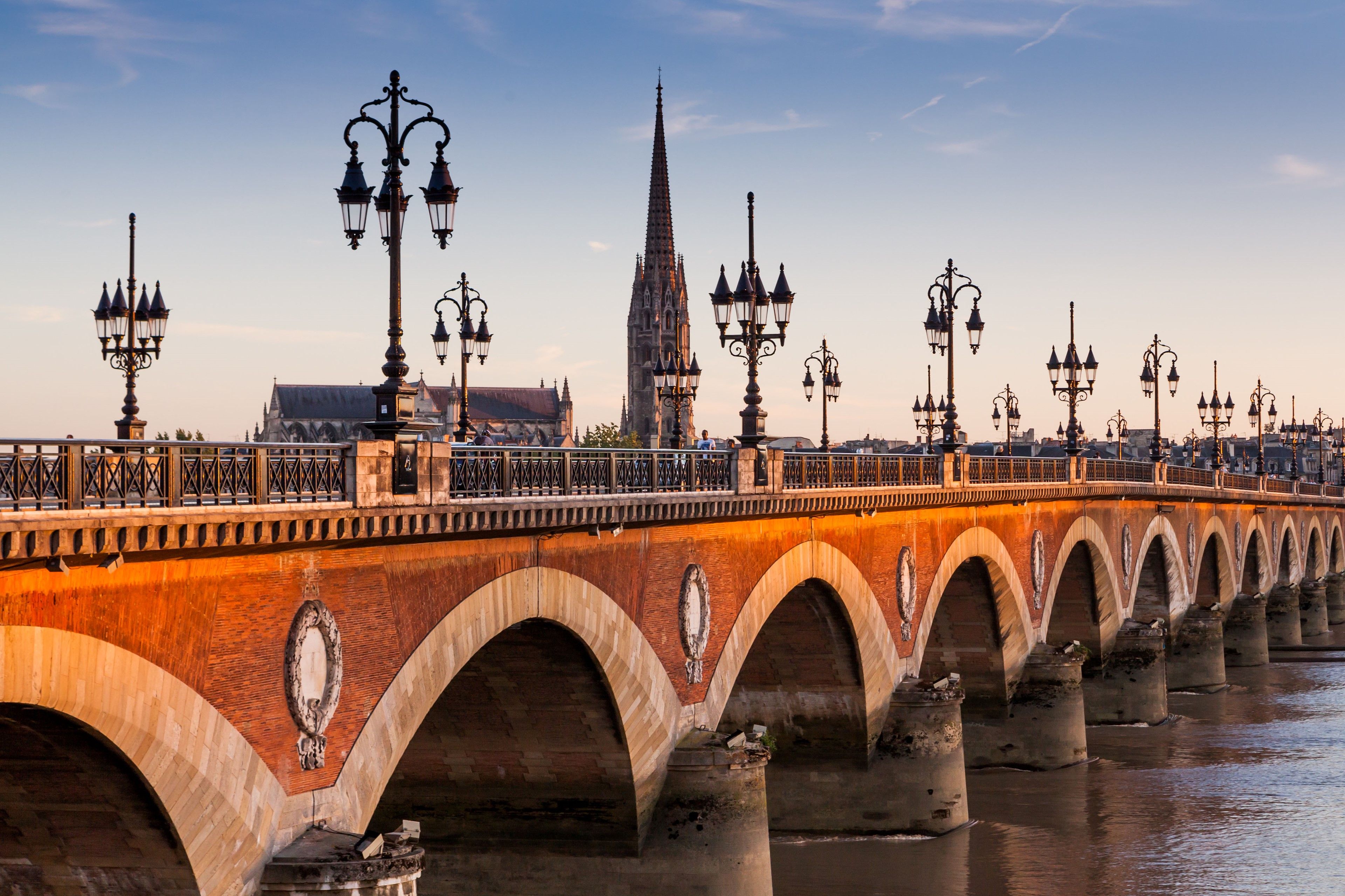 view-of-the-pont-de-pierre-at-sunset-in-the-famous-winery-region-bordeaux-france_240209116